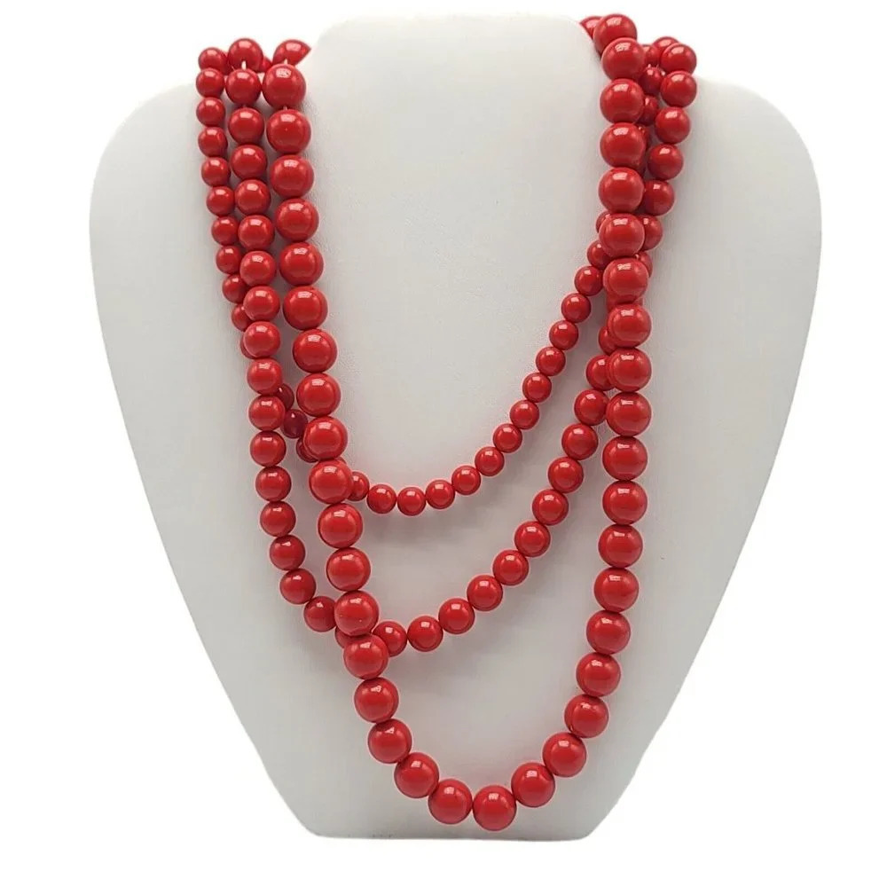 True Red Acrylic Bead Beaded Triple Strand Vintage Necklace Flower Bead Clasp